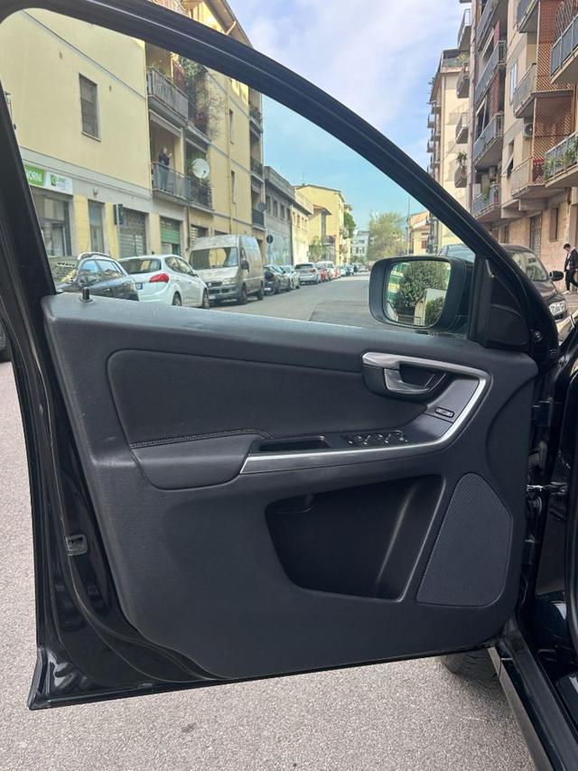 VOLVO XC60 usata, con Alzacristalli elettrici