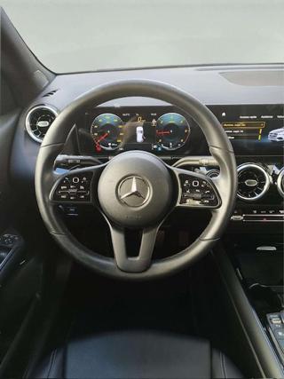 MERCEDES-BENZ GLA 180 usata, con Specchietti laterali elettrici