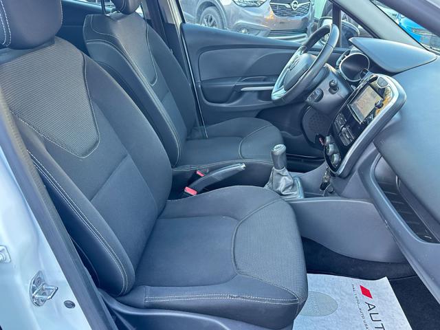 RENAULT Clio usata, con Sedile posteriore sdoppiato
