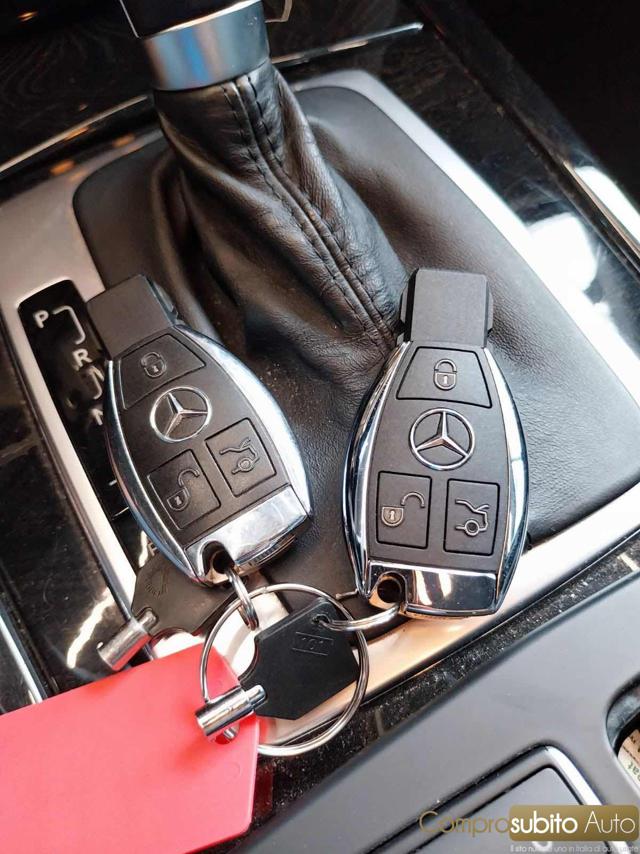 MERCEDES-BENZ E 220 usata 31