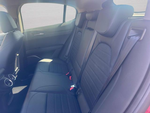 ALFA ROMEO Stelvio usata, con Controllo automatico clima