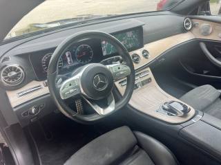 MERCEDES-BENZ E 220 usata, con Alzacristalli elettrici