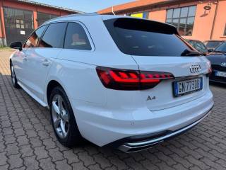 AUDI A4 usata, con Autoradio
