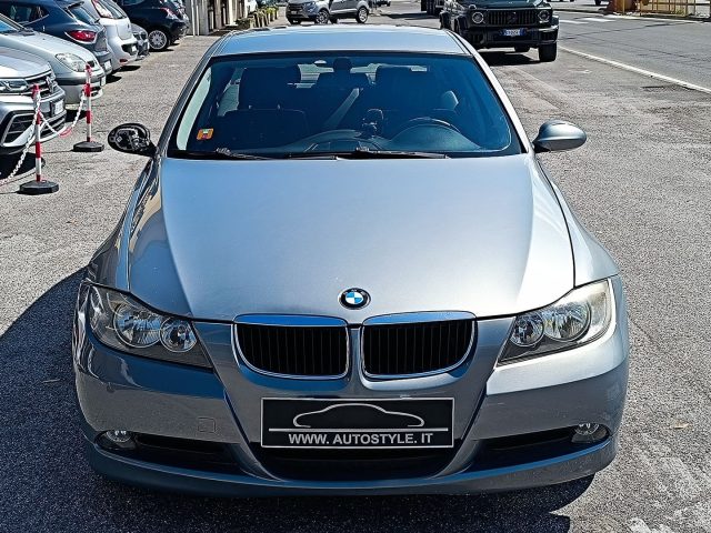 BMW 318 usata, con Bracciolo