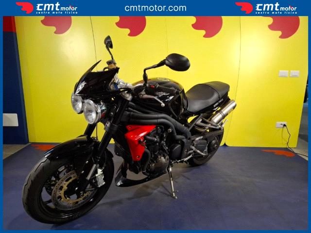 TRIUMPH Speed Triple 1050 usata 3