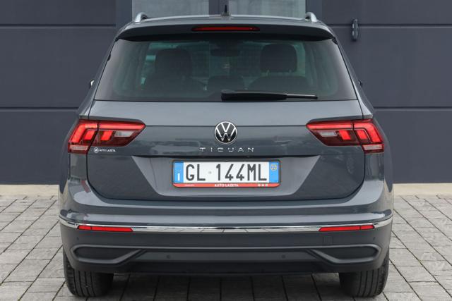 VOLKSWAGEN Tiguan usata, con Sensori di parcheggio posteriori