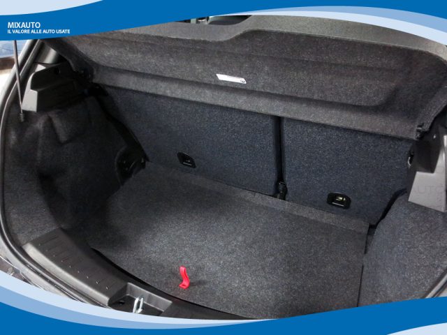 LANCIA Ypsilon usata, con Sedile posteriore sdoppiato