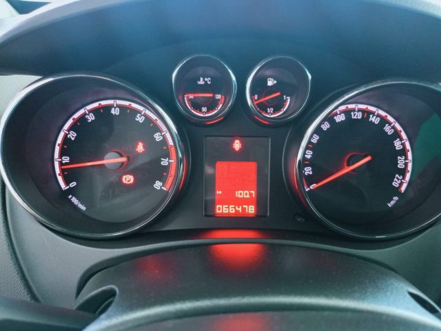 OPEL Meriva usata, con Servosterzo