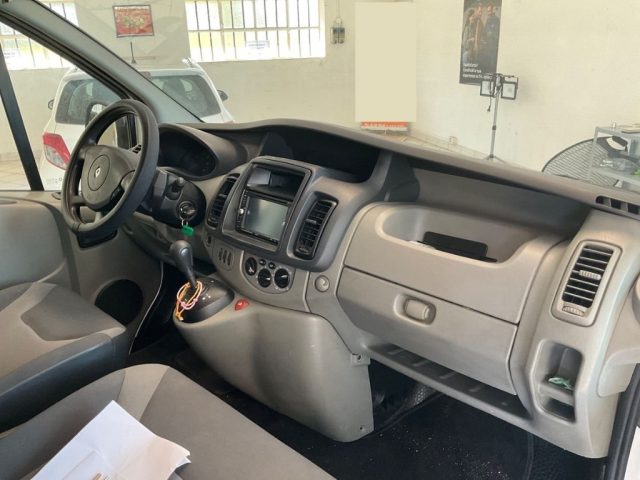 RENAULT Trafic usata, con Alzacristalli elettrici
