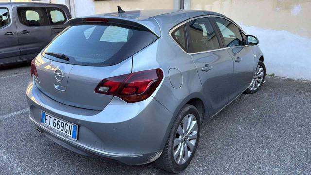 OPEL Astra usata, con Airbag