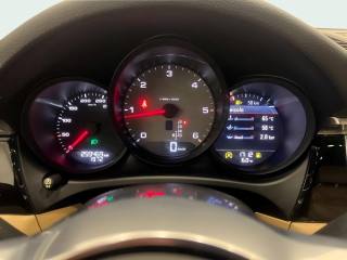 PORSCHE Macan usata, con Controllo trazione