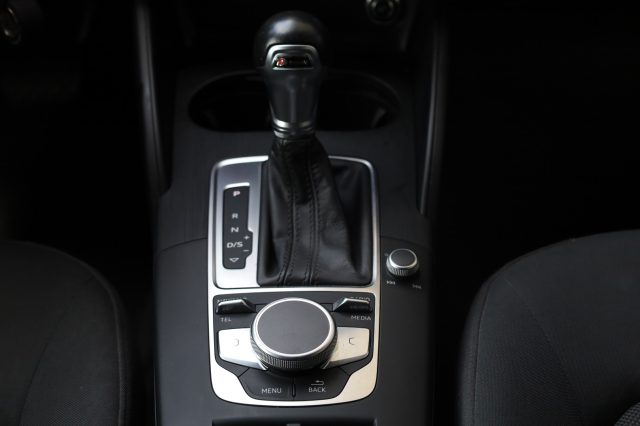 AUDI A3 usata, con Autoradio digitale