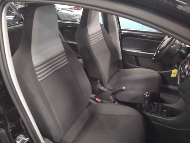 VOLKSWAGEN up! usata, con Servosterzo