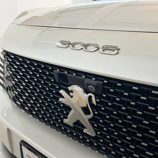 PEUGEOT 3008 usata, con Volante multifunzione