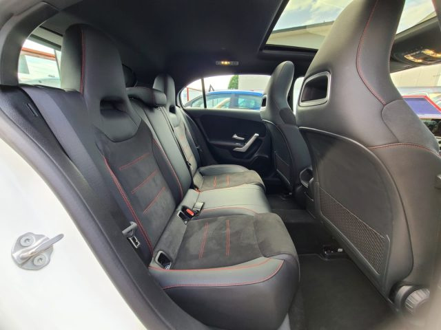 MERCEDES-BENZ A 180 usata, con Sedile posteriore sdoppiato
