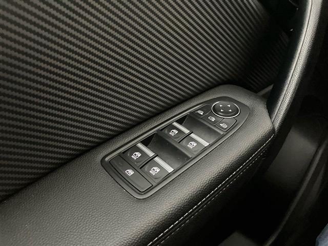 RENAULT Captur usata 26