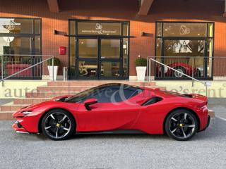 FERRARI SF90 usata, con Airbag