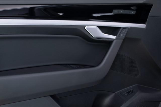 VOLKSWAGEN Touareg usata, con Controllo trazione