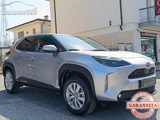 TOYOTA Yaris Cross usata, con Sedile posteriore sdoppiato