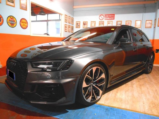 AUDI RS4 usata, con Airbag