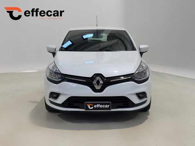 RENAULT Clio usata, con Airbag
