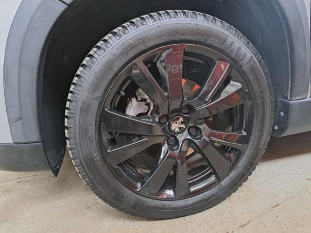 PEUGEOT 2008 usata 26