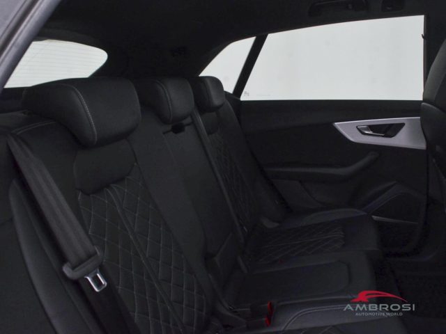 AUDI Q8 usata 10