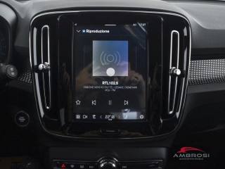 VOLVO XC40 usata 12