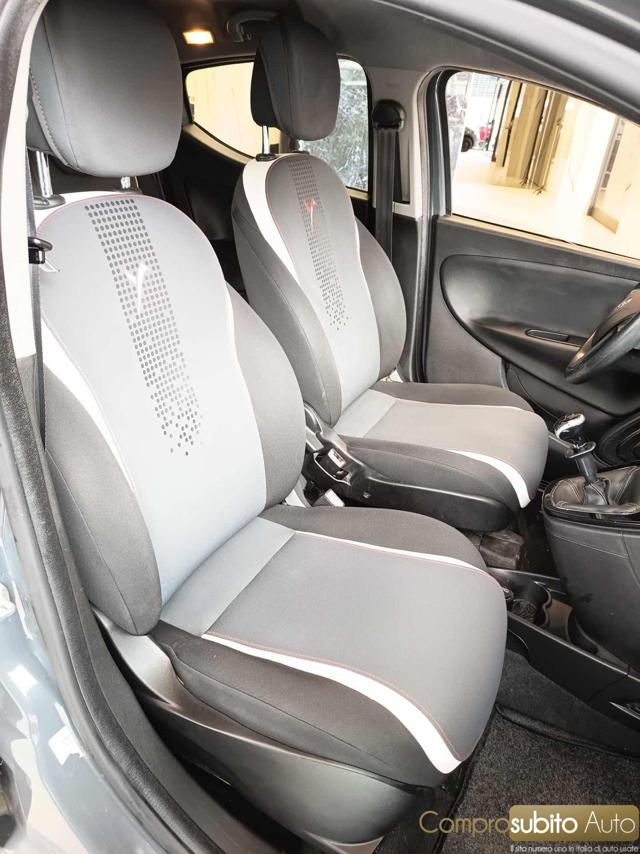 LANCIA Ypsilon usata 22