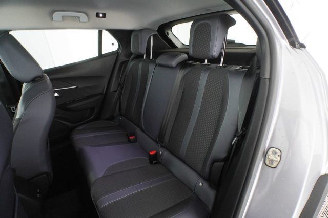 PEUGEOT 2008 usata 9
