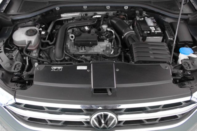 VOLKSWAGEN T-Roc usata, con Cruise Control
