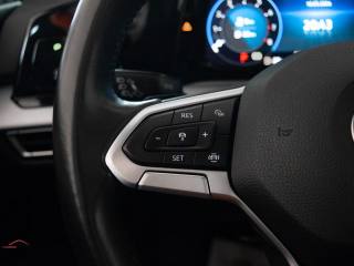 VOLKSWAGEN Golf usata, con Frenata d