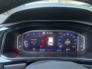 VOLKSWAGEN T-Roc usata, con ESP