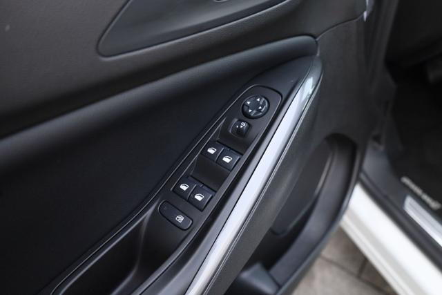 OPEL Grandland X usata, con Controllo elettronico della corsia