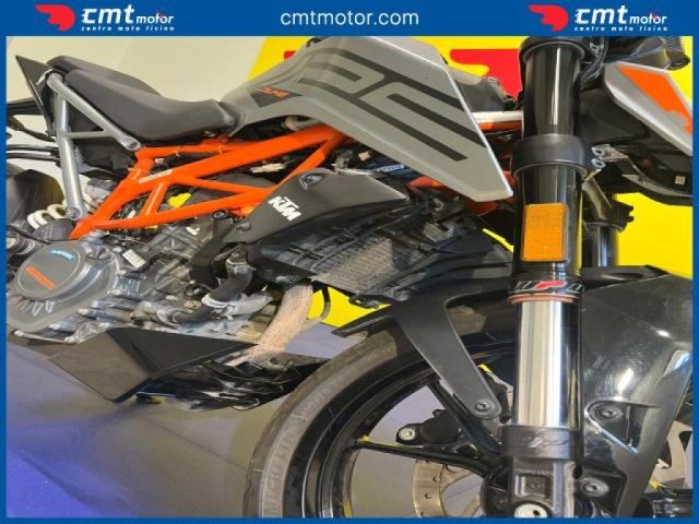 KTM 125 Duke usata 13