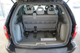 CHRYSLER Voyager usata 17