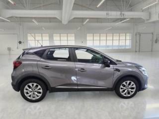 RENAULT Captur usata, con Autoradio
