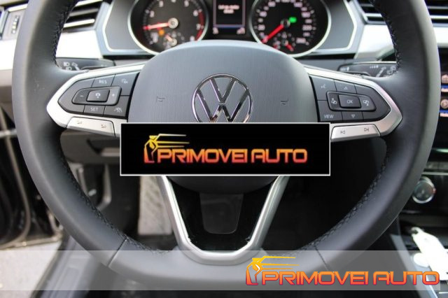 VOLKSWAGEN Passat Variant usata, con Climatizzatore