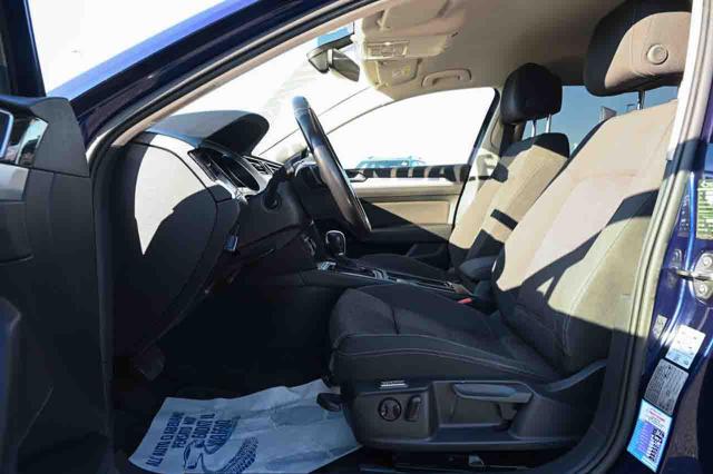 VOLKSWAGEN Passat Variant usata, con Cruise Control
