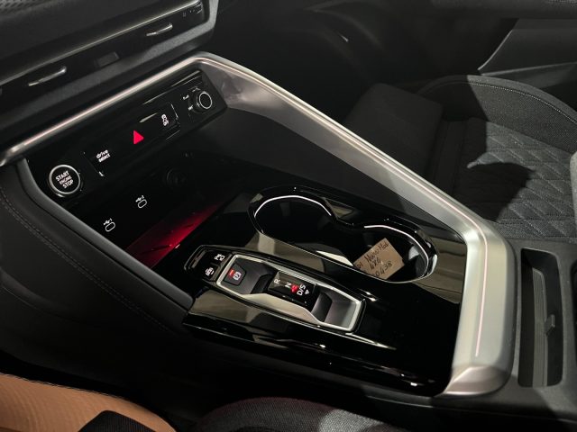 AUDI Q5 usata, con Volante in pelle