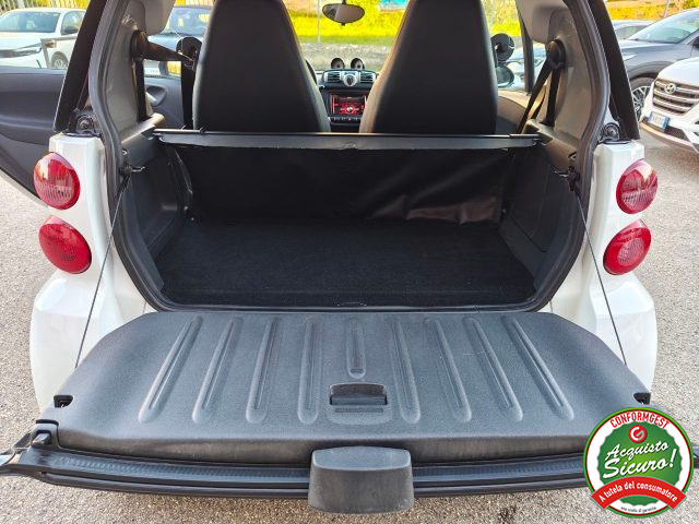 SMART ForTwo usata, con Bluetooth
