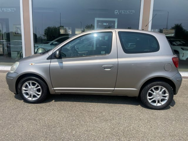 TOYOTA Yaris usata, con ABS