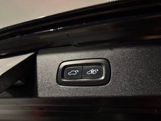 VOLVO V60 usata, con Touch screen