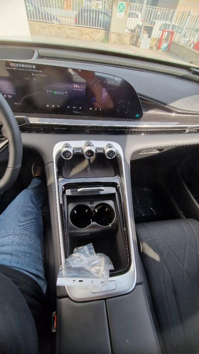 OMODA 9 usata, con Climatizzatore