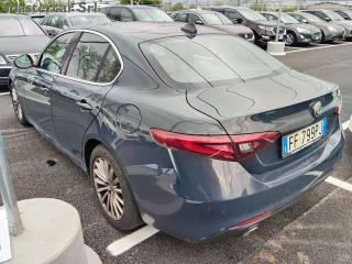 ALFA ROMEO Giulia usata, con Autoradio