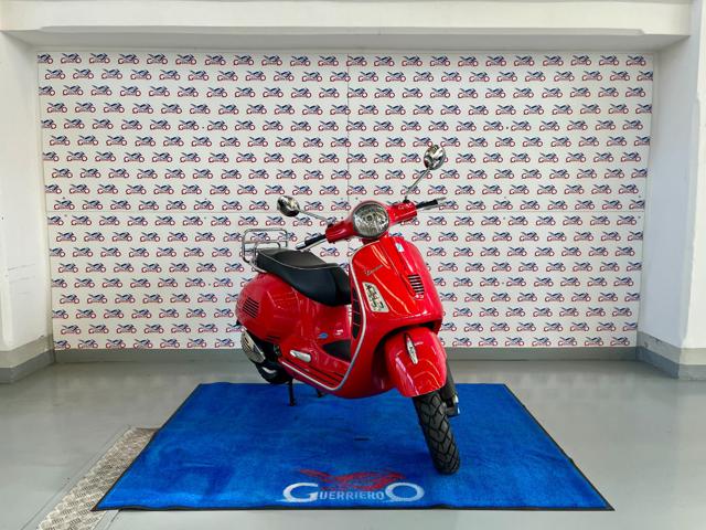 VESPA GTS 300 Super usata 1
