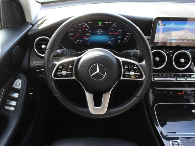 MERCEDES-BENZ GLC 300 usata, con USB
