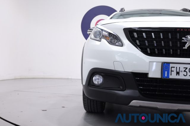 PEUGEOT 2008 usata, con Airbag testa