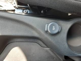 PEUGEOT 208 usata, con Touch screen