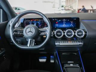 MERCEDES-BENZ GLA 220 usata, con Cerchi in lega